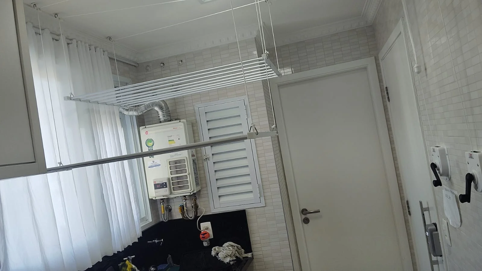 Instalação de Varal no Cidade Patriarca