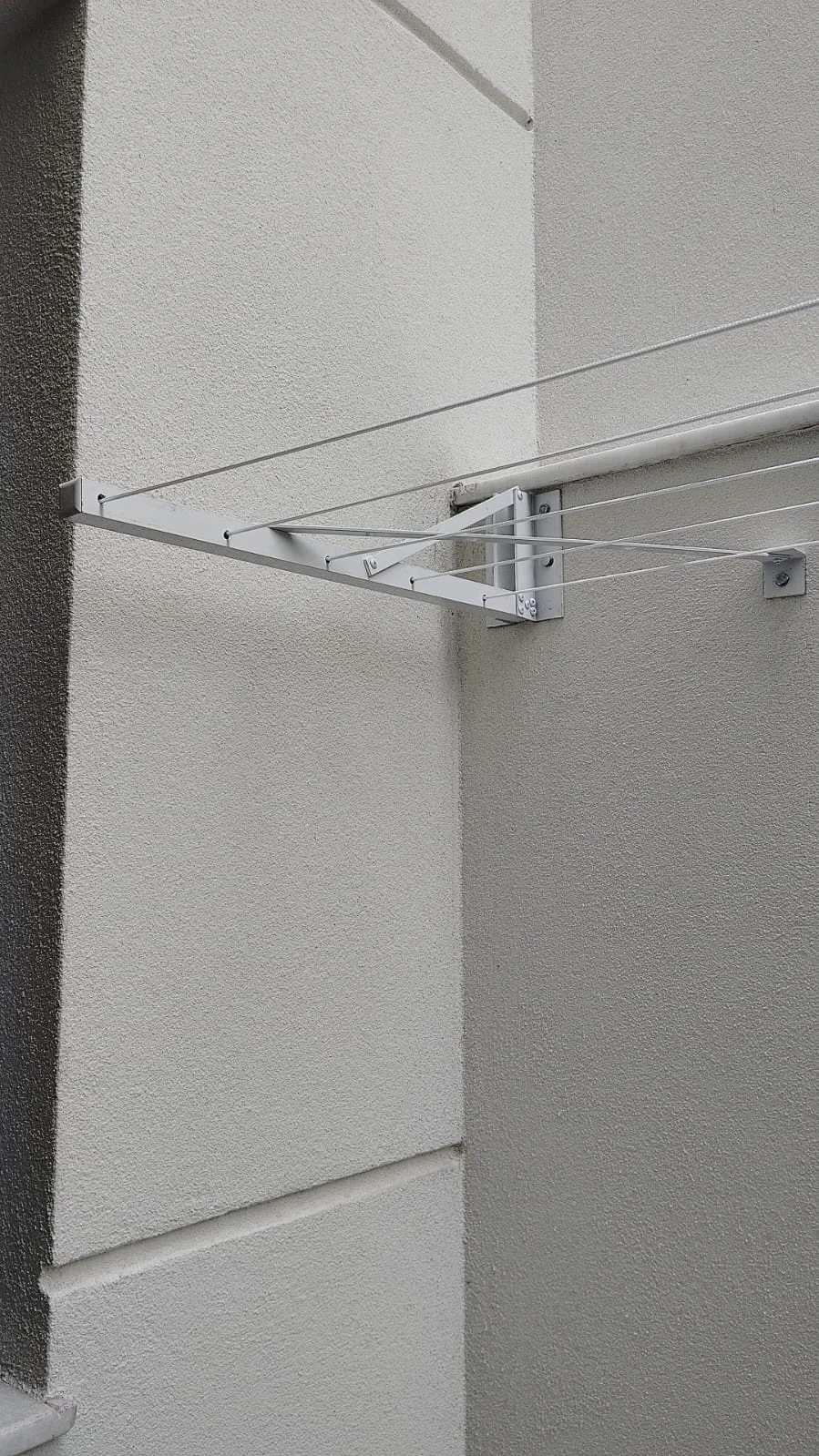 Instalação de Varal no União de Vila Nova